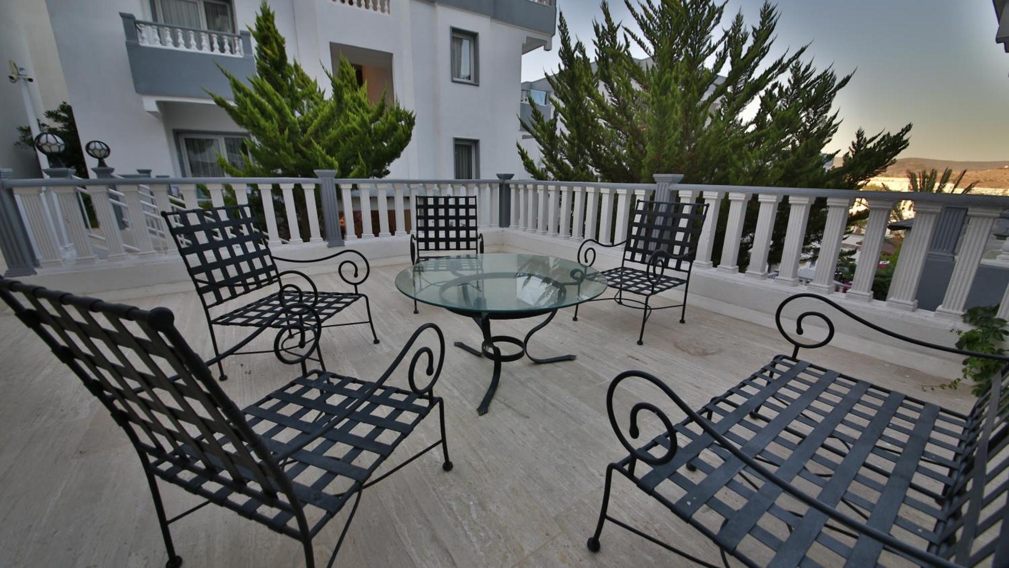 Smart Holiday Hotel Bodrum Bitez Exterior photo